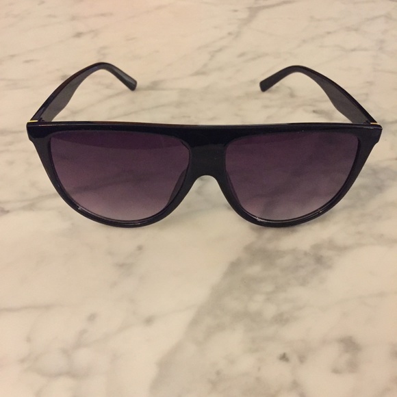 Sunglasses - Picture 1 of 5